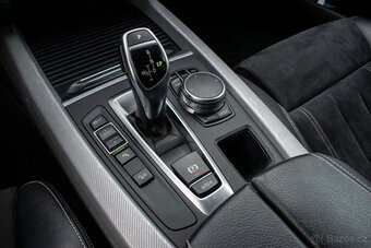 BMW X5 xDrive40d A/T, 230kW (2017) - 17
