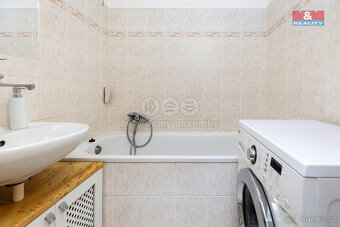 Pronájem bytu 3+1, 72 m², Pardubice, ul. Věry Junkové - 17