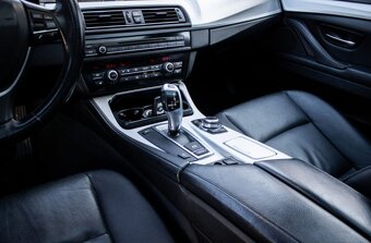 BMW 535d, 220kW (2012) - 17