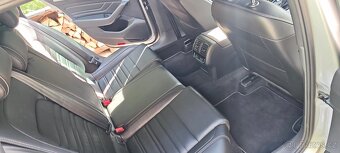 VW Passat 2020 BiTDI 240k R-Line 4x4 CZ Autorizovaný Servis - 17
