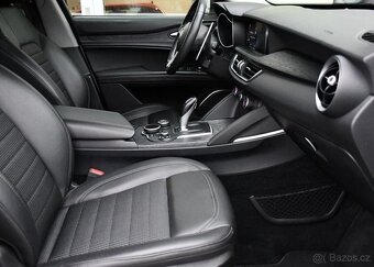 Alfa Romeo Stelvio 2.2d Q4 CARPLAY ČR - 17