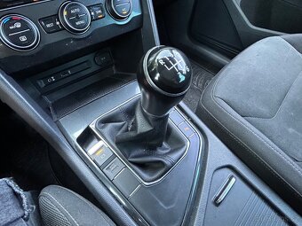 Volkswagen Tiguan 2.0TDi/MANUÁL/MASÁŽE/PO STK - 17