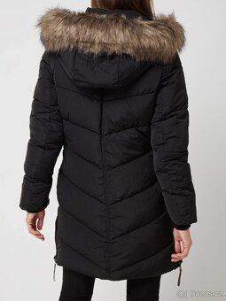 Dámská zimní černá bunda kabát s kožešinou Only NewRoona S - 17