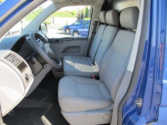 Volkswagen Transporter 2.5 TDI 4x4 ČR 1.maj - 17