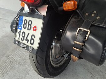 Suzuki VZ 800 Marauder - 17