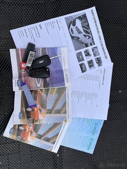 Transit Custom 2,0TDCi 96KW L1, regály SORTIMO,svěrák,navi.. - 17