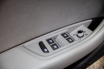 Audi A4 Avant 35 2.0 TDI S tronic - 17