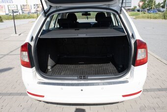 Škodu Octavia Combi 1.6 TDI CR DPF - 17