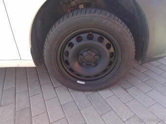 Volkswagen Caddy 2.0TDi, 4MOTION, VÝB.STAV - 17