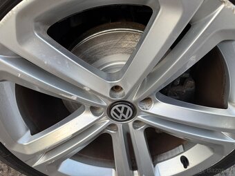 Tiguan r-line 2.0 tdi 103 kw - 17