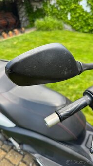 Yamaha XMAX 125 - 17