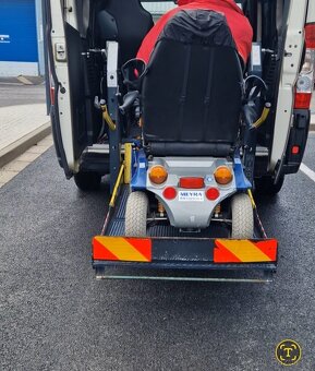 Invalidní plošina + ruční ovládání pro invalidu - 17