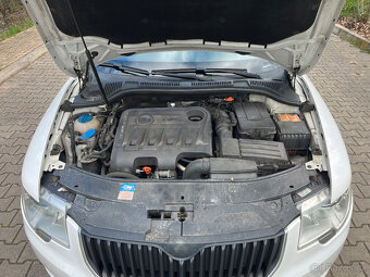 Škoda Superb Combi 2.0 TDI Ambition - 17