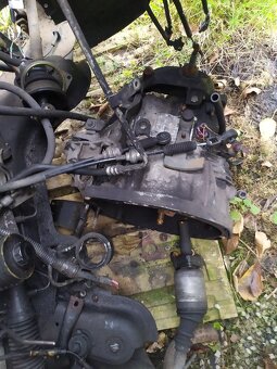 Renault Trafic Vivaro Primastar 1.9 dci 74kw díly .. - 17