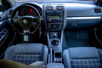 Volkswagen Golf 2.0 FSI GTI Turbo - 17
