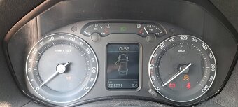 Octavia 2 na opravu nebo ND, 1.6FSI 85kW - 17