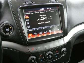 Fiat Freemont 2.0MJT, CROSS TOTÁLNÍ VÝPRODEJ - 17