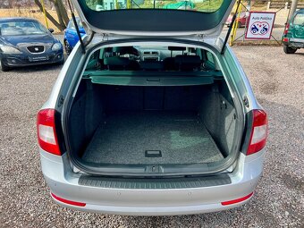 Škoda Octavia II 2.0 TDI Elegance Servis,Stav - 17