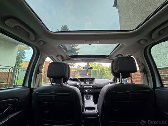 Renault grand scenic 3 1.9 dCi - 17