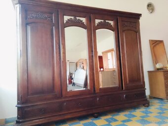 KRÁSNÁ KOMPLETNÍ LOŽNICE BELLA - 17