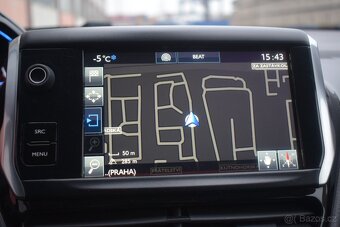 Peugeot 2008 1.2 PureTech ALLURE/VÝBAVA/MAN - 17