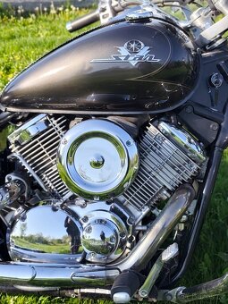 Yamaha XVS 1100 V-Star – stylový cruiser s duší i zvukem - 17
