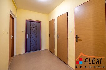 Pronájem zařízeného bytu 1+kk s lodžií, os.vl., 31,75 m2, Mo - 17