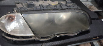 Světla lampy BMW E60 E61 E46 E91 E39 E65 F10 F11 E83 F10 F11 - 17