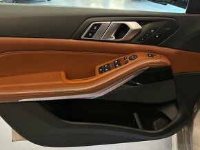 BMW X5 30D XDRIVE M SPORT G05 2019 CZ PŮVOD DPH SUNSTONE - 17