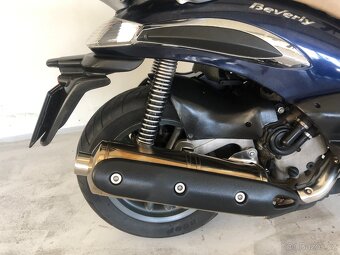 Piaggio Beverly 400 - 17