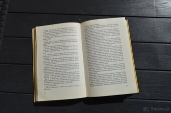 Starší vydání knih různé žánry - 17