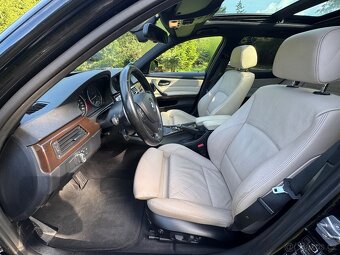 BMW 330d xDrive M Packet E91 LCi Harman/Adaptive/Pano - 17