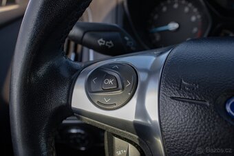 Ford Focus 1.0 EcoBoost 125k Titanium /aj na splátky/ - 17
