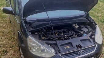 Ford Galaxy 2,3 GHIA benzin+LPG, automat, 7 míst - 17