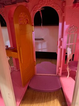 Disney Princess oslava na zámku - Barbie - 17