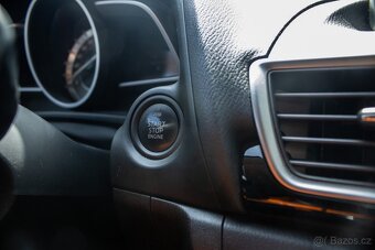 Mazda 3 - 17
