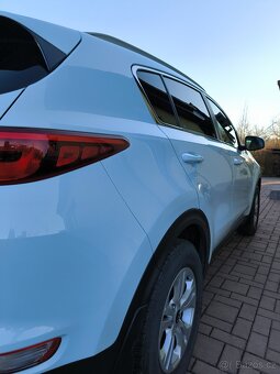 Prodám KIA SPORTAGE 1.6 benzín, nehavarované, 1.majitel - 17