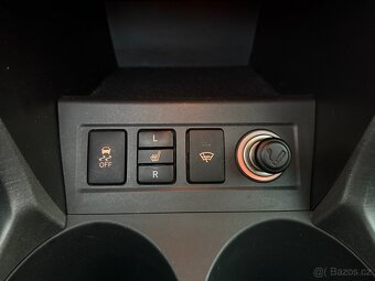 Toyota RAV4 2,2 110kW,4X4,PŮVOD ČR - 17
