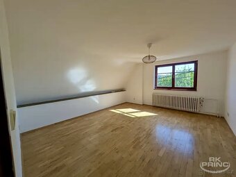 Rodinný dům k pronájmu 202 m2, pozemek 660 m2, Mnichovice - 17