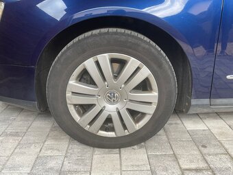 Volkswagen Passat B6 - 17