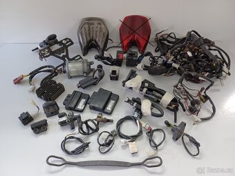 KTM LC4 690 SM - NÁHRADNÍ DÍLY - 17