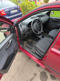 Fiat Punto 1.2 8V - 17