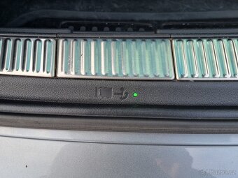 ŠKODA Superb L&K 2.0TDI 110kW DSG Combi Facelift ČR Záruka - 17