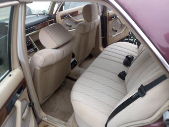 Mercedes Benz W126 280 SE. Šestiválec M110,automat - 17