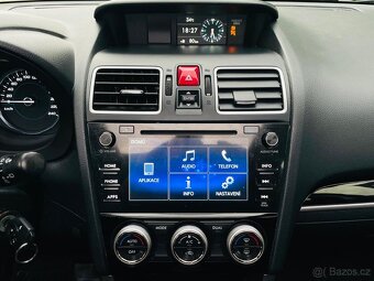 Subaru Forester 2.0i 4x4 MANUÁL 1MAJITEL EXCLUSIVE VÝHŘEV - 17