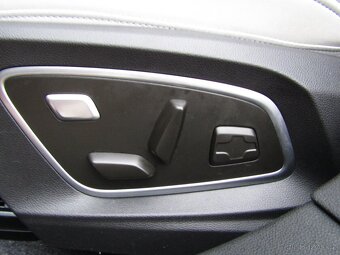 Renault Scénic VI E-Tech elektrický 220k long range Iconic - 17