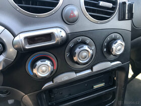Hyundai Coupe 2,0 16V DOHC 1998 102kW - díly - 17