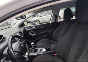 Peugeot 308 1.2i Klima, Navi, Tempomat benzín manuál 60 kw - 17