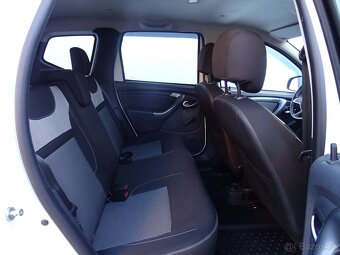 Dacia Duster 1.6i,84kW,1majČR,S.kni,klima,tažné - 17