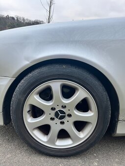 Mercedes-Benz CLK 320 V6 (W208), r. 2001, Avantgarde - 17